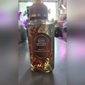 Honey wildflower foaming hand soap